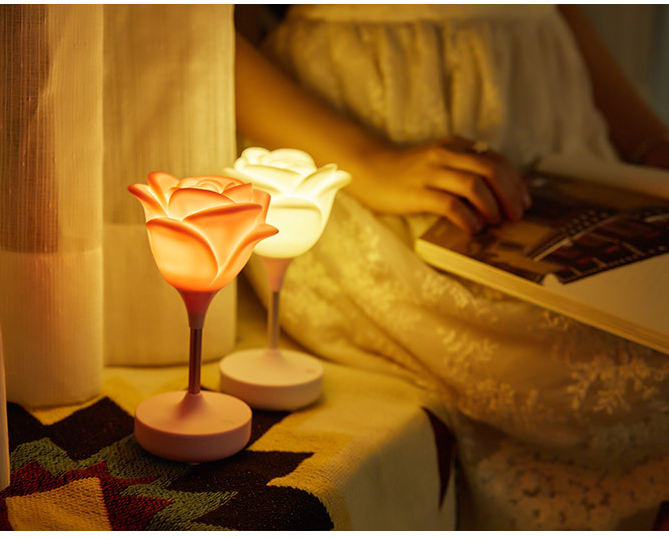 Rose Flower LED Table Lamp